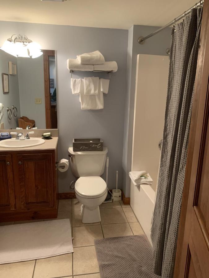 Highland House 207 Slopeside, Village Area, Ski In Out Snowshoe Exterior photo