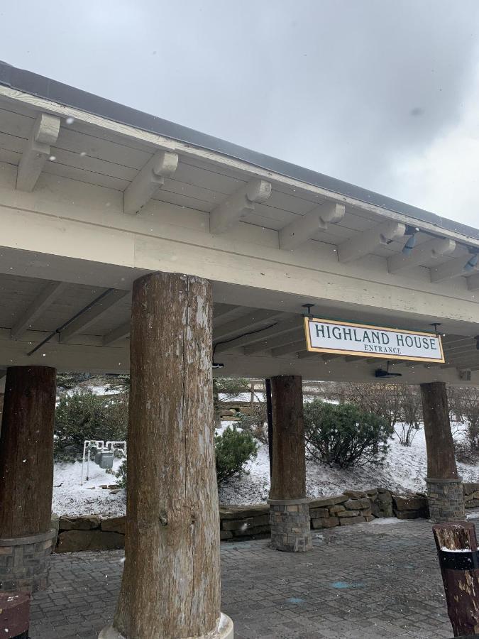 Highland House 207 Slopeside, Village Area, Ski In Out Snowshoe Exterior photo